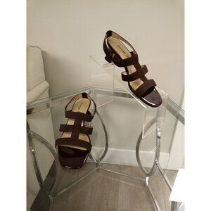 Carriage Court Women's Carolyn Brown Sandal Heels Size 6.5